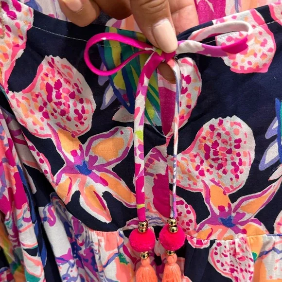 Lilly Pulitzer Alanna “Tipping Point” Pink and Blue Floral Blouse/Tunic/Top Med - Picture 6 of 15